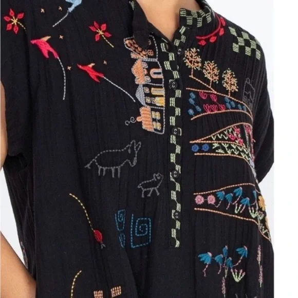 Johnny Was Biya Embroidered Black Boho Tunic - Size S - Floral Silk Blend - NWOT - Picture 4 of 15